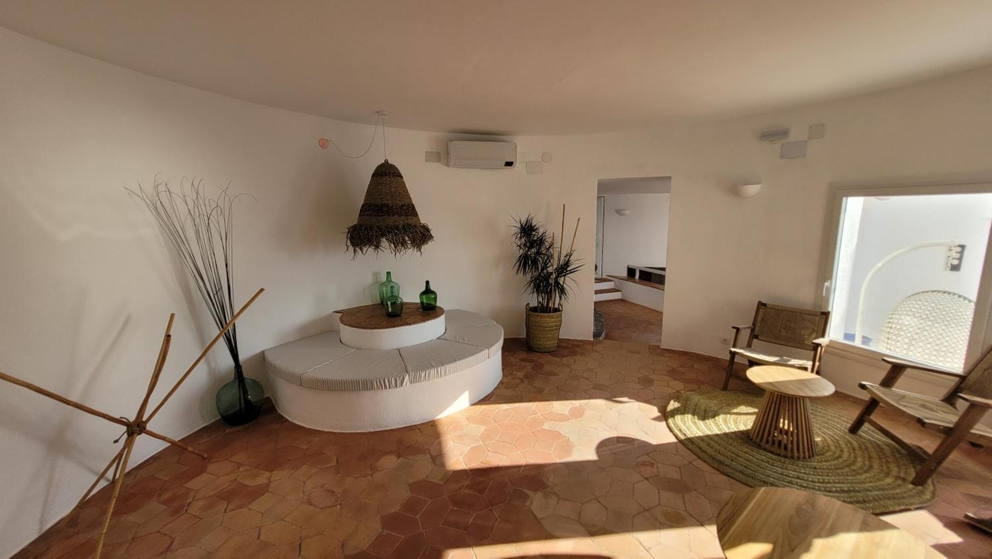 Agi Castell Mar Apartment Roses Luaran gambar