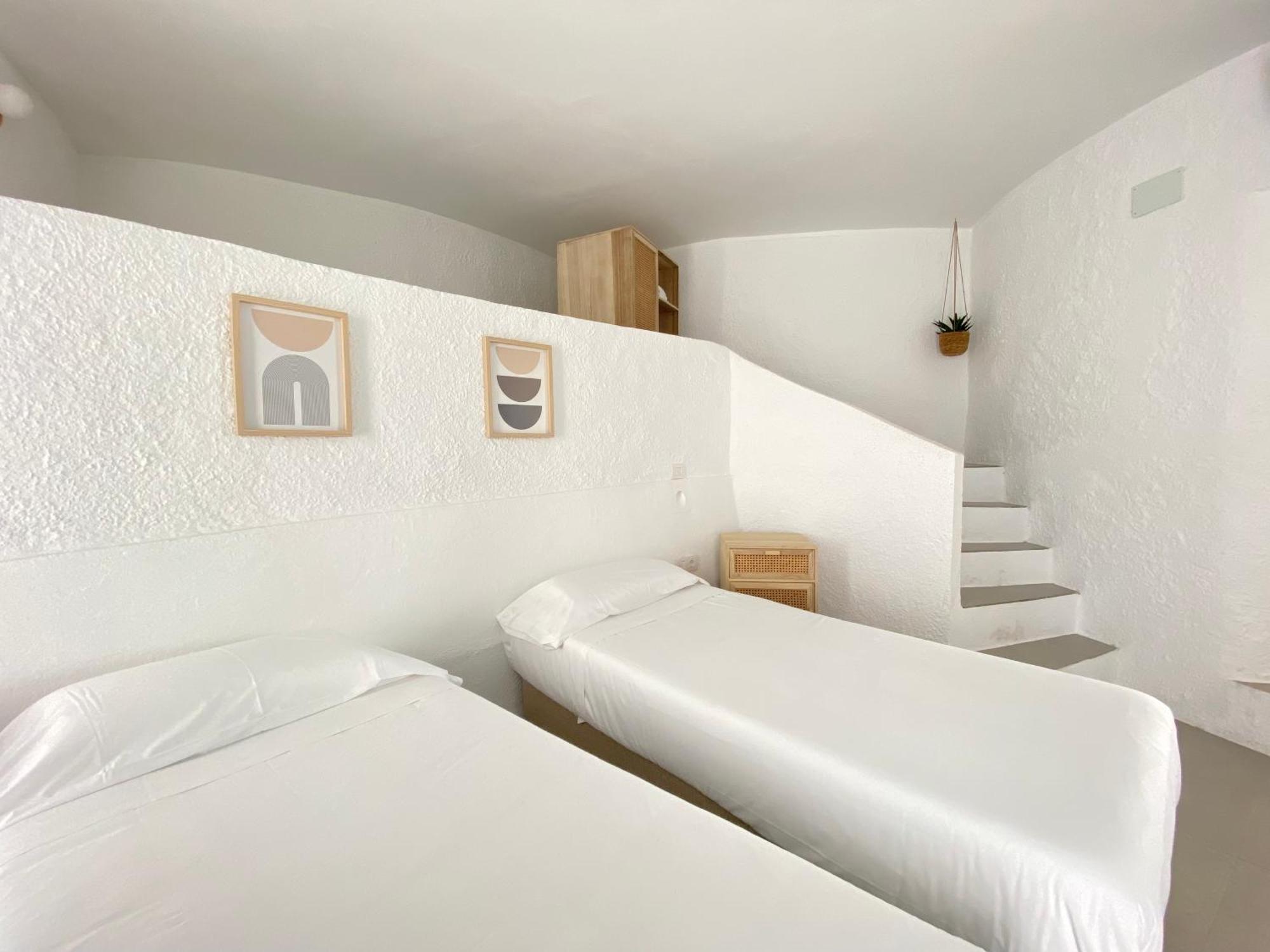 Agi Castell Mar Apartment Roses Luaran gambar