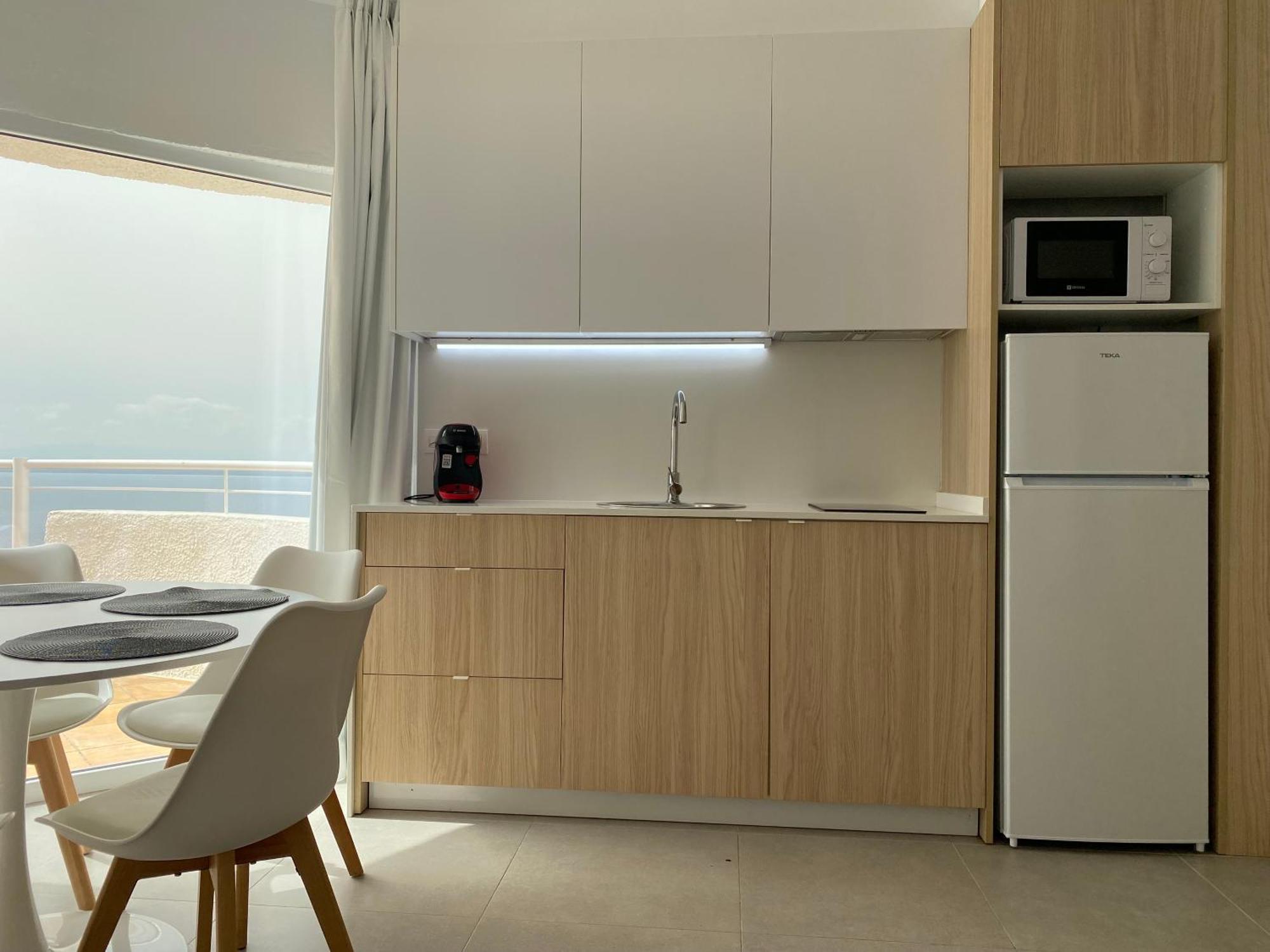 Agi Castell Mar Apartment Roses Luaran gambar