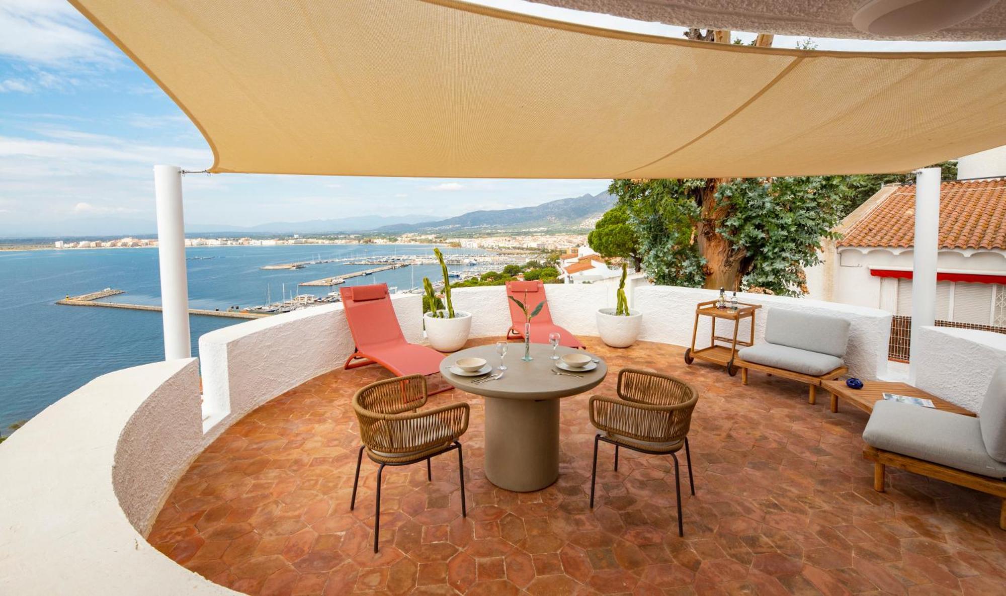 Agi Castell Mar Apartment Roses Luaran gambar